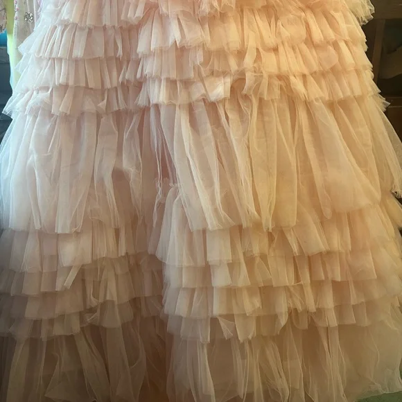 ✔️ Mac Duggal BNWT Pink Strapless Tulle Ruffle Gown #20573 - Picture 6 of 11